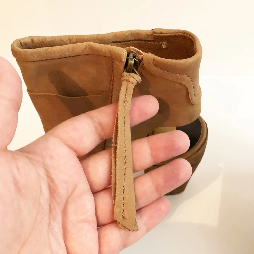 Dolce Vita Brown Open Toe Stacked Heel Booties 9.5 Faux Leather Boho Casual